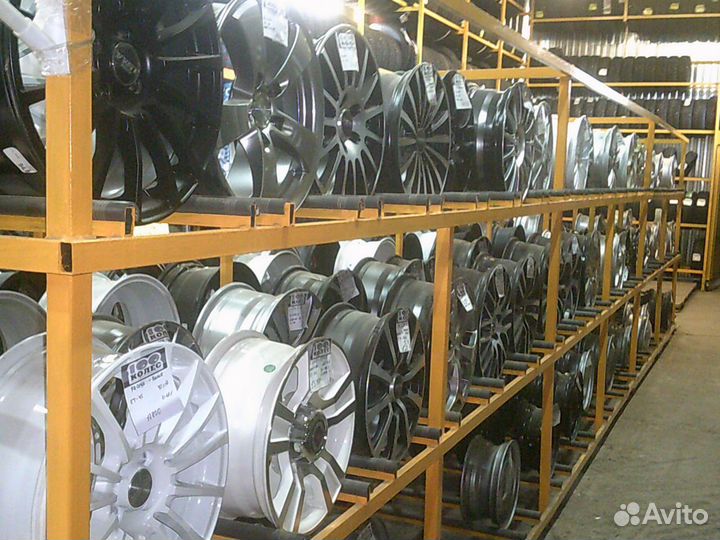 Viatti Bosco Nordico V-523 215/65 R16