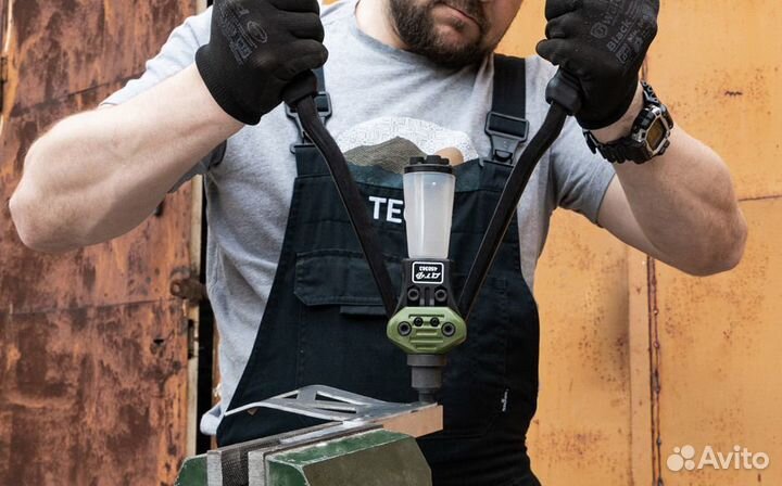 Заклпочник для резьбовых заклпок двуручный M3-M10