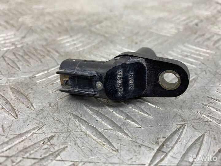 Б/У датчик скорости Toyota Rav4 (1) XA10 3S-FE