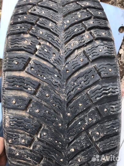 Michelin X-Ice North 4 205/55 R16