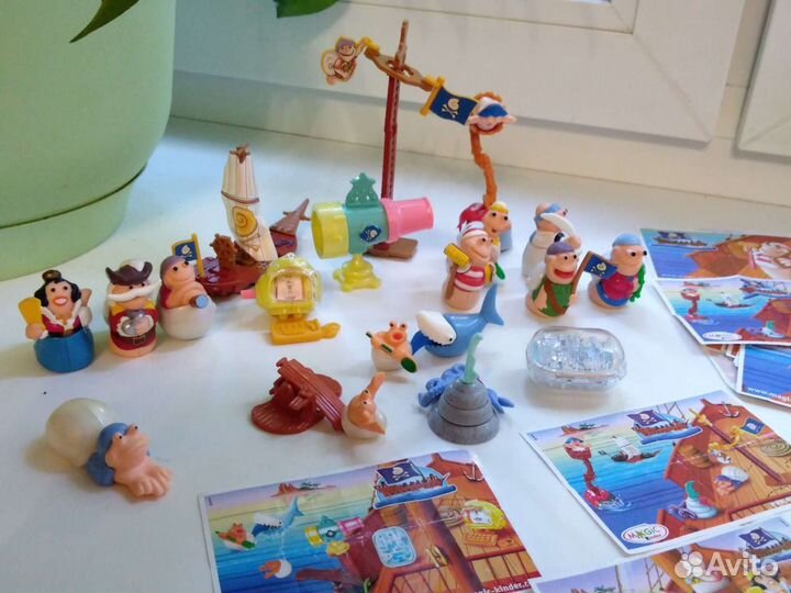 Киндер сюрприз улитки, приведения в супермаркете