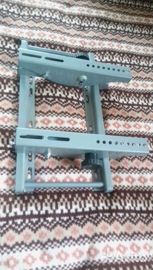 Кронштейн для телевизора на стену новый