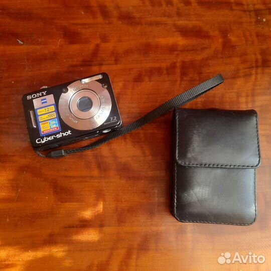 Компактный фотоаппарат sony