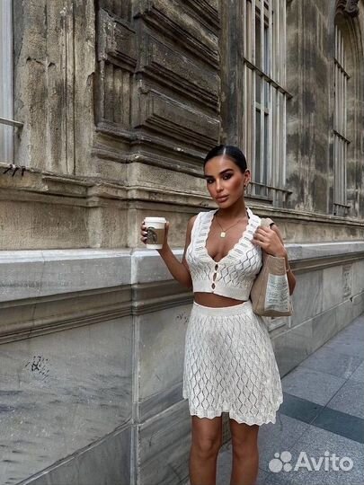 Вязаный костюм женский