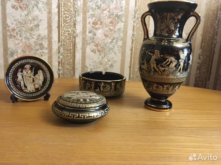 Ваза, шкатулка, тарелочка, пепельница. Греция