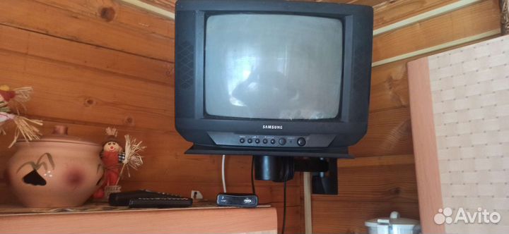 Продам телевизор бу