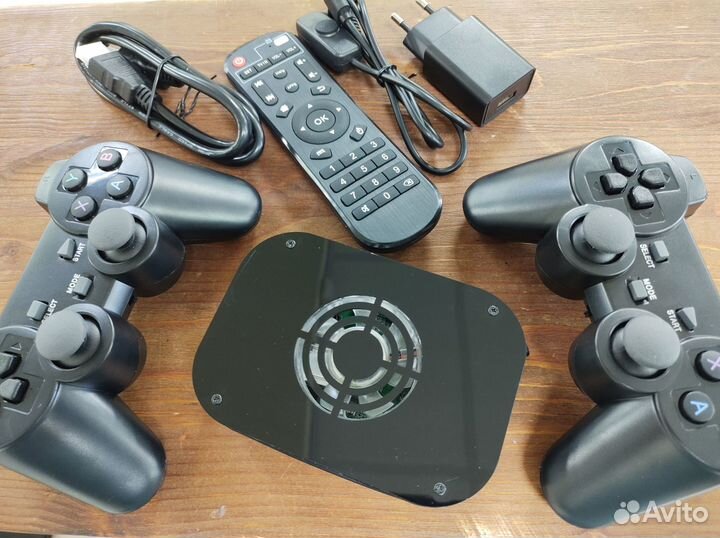 Игровая ретро-консоль