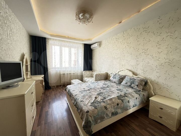 3-к. квартира, 100 м², 5/12 эт.