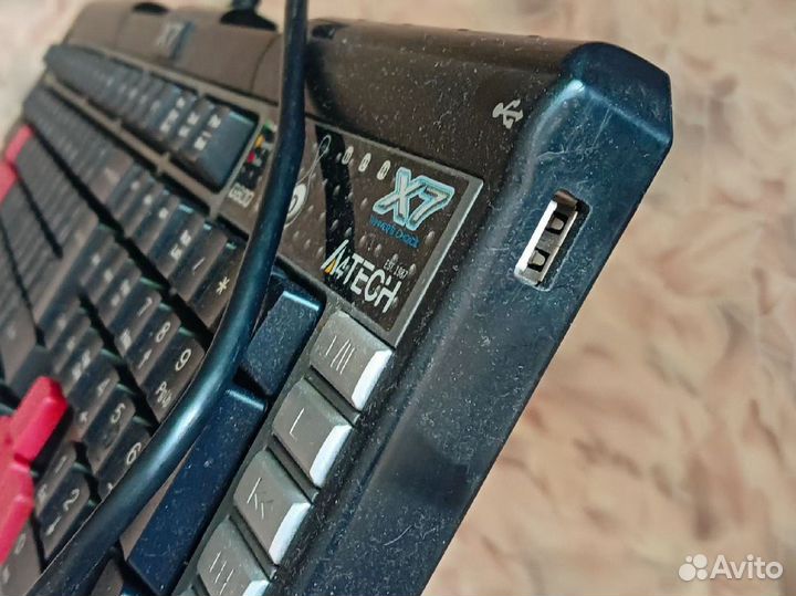 Игровая клавиатура x7 4tech g800