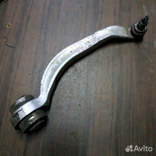 Рычаг направляющий Audi A6 C5
