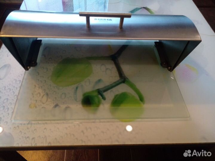 Хлебница Beeker