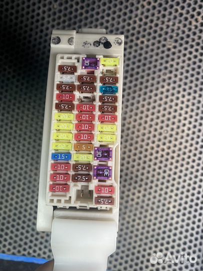 Блок электронный Toyota Camry V50,55