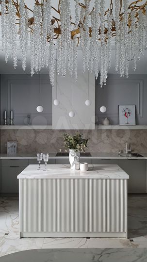 Дом 307,8 м² на участке 6 сот.