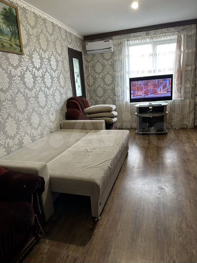 2-к. квартира, 75 м², 3/9 эт.