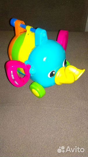 Игрушка из музыкальных инструментов 