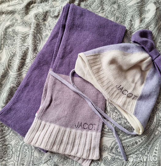 Комплект шапка, шарф