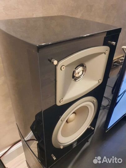 Акустические колонки yamaha