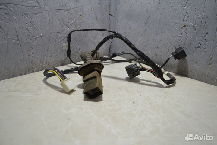 Проводка двери задняя правая Mitsubishi Lancer 9