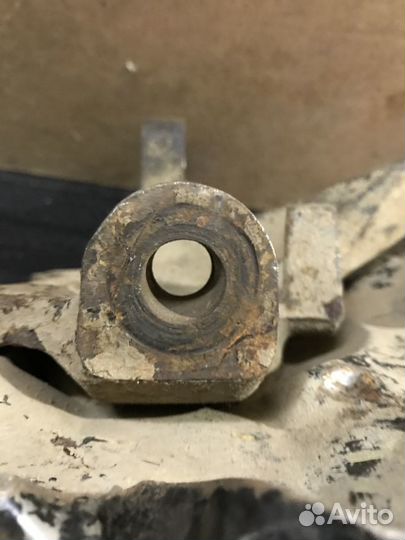 Кулак поворотный правый Хендай Элантра Elantra XD