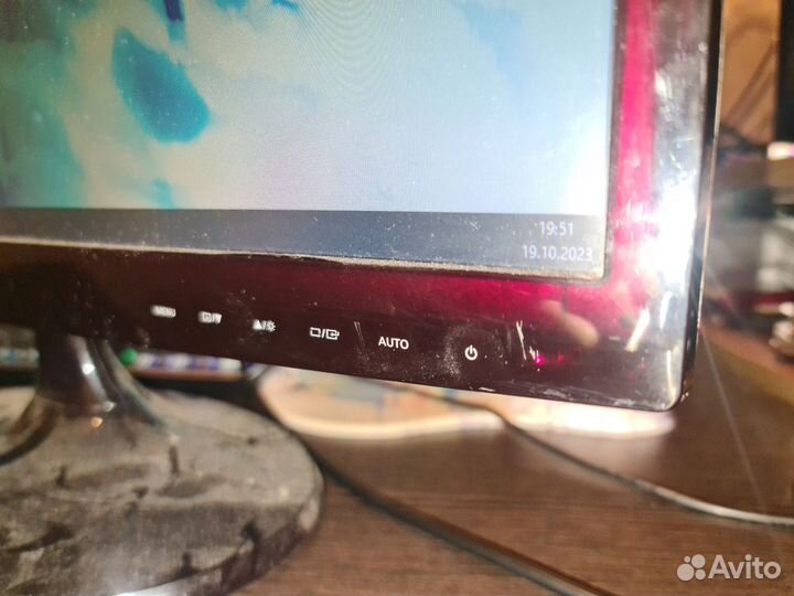 Монитор Samsung 22 дюйма 60 гц