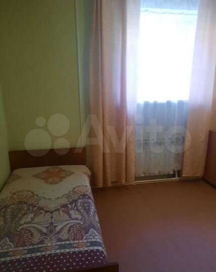 2-к. квартира, 40 м², 1/3 эт.