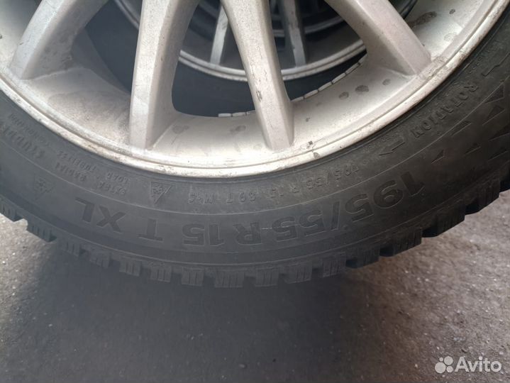 Continental IceContact 3 195/55 R15 89T