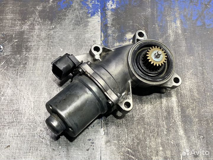 Актуатор раздатки Chevrolet Tahoe 84718571