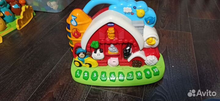 Музыкальные игрушки для малышей