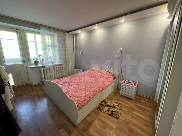 3-к. квартира, 81 м², 1/5 эт.