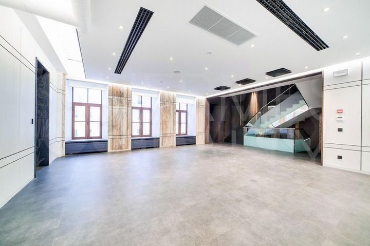 Аренда здания, особняка (осз) 1 552,4 м2 класса А