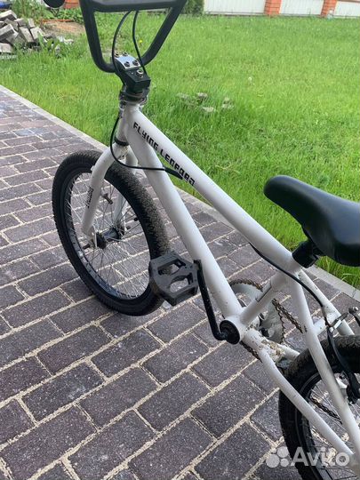 Трюковой велосипед bmx