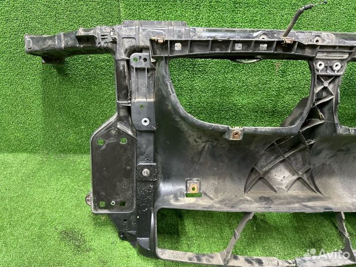 Телевизор передний Bmw 1-Series E87 118D N47D20C