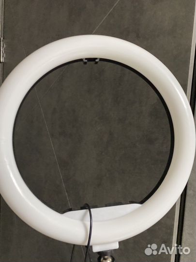 Кольцевая лампа rgb