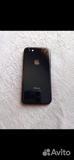 iPhone 8, 128 ГБ