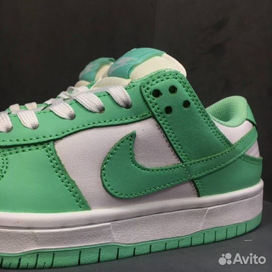 Кроссовки SB Dunk Low