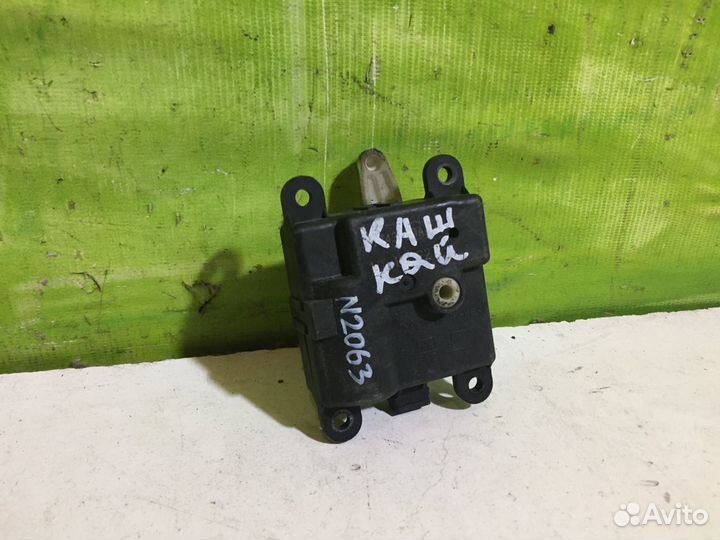 Моторчик заслонки отопителя Nissan Infiniti