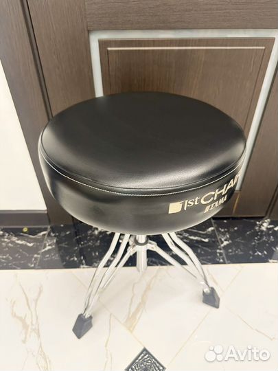 Стул ударника