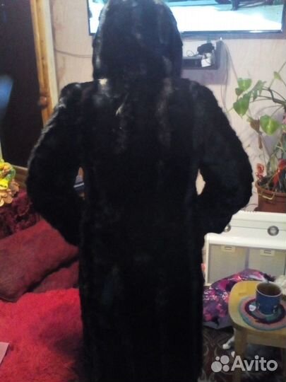 Шуба с капюшоном