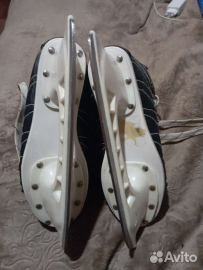 Коньки хоккейные размер 37