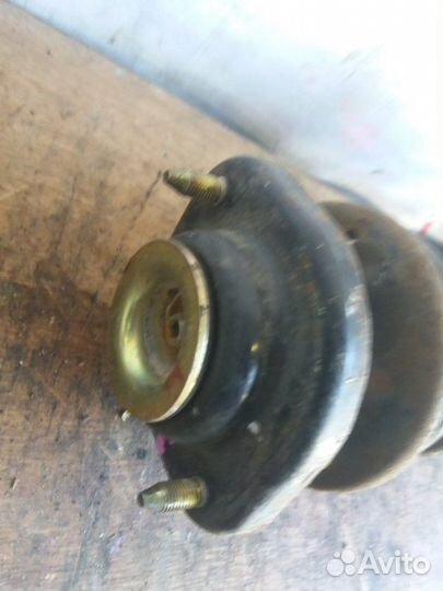 Стойка подвески прав. перед. mitsubishi toppo BJ