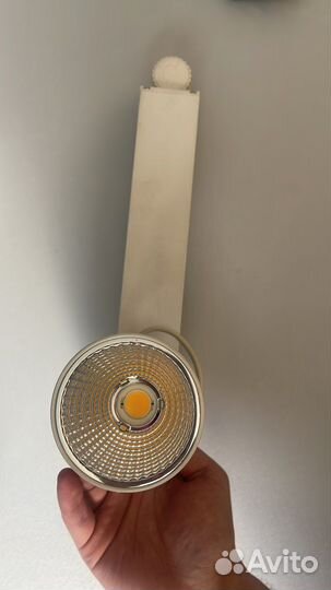 Светильники трековые в ассотименте