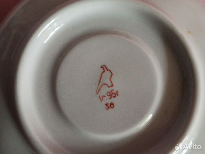 Чайное блюдце