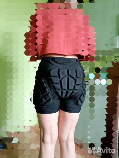 Защитные шорты для горных лыж и сноуборд