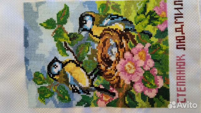 Картина, вышитая крестиком Синичка
