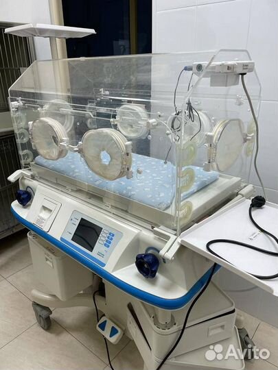 Инкубатор для новорожденных BabyGuard 1120