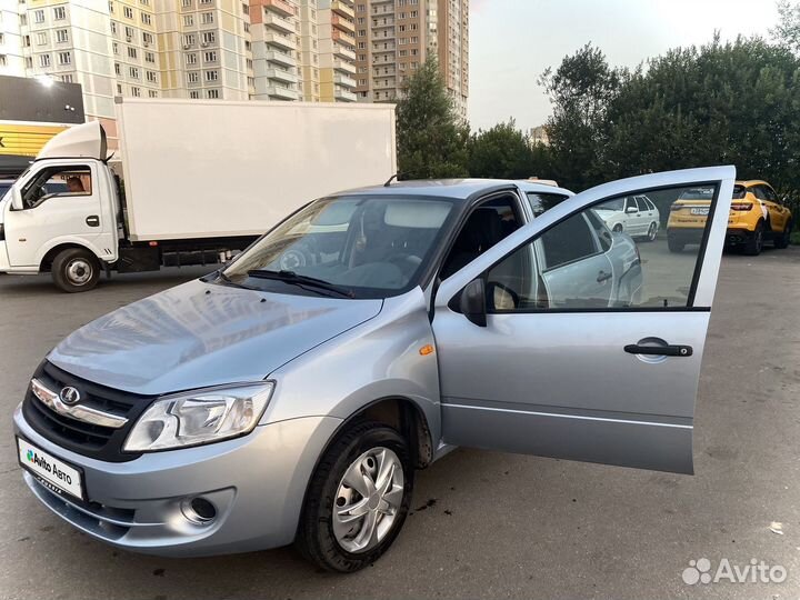 LADA Granta 1.6 МТ, 2015, 147 000 км