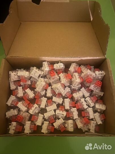 Свитчи для клавиатуры Kailh Box Red 63 штуки