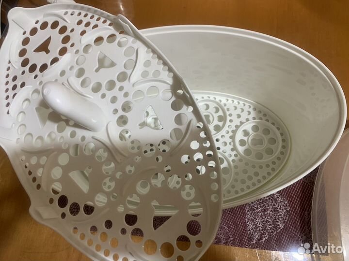 Стерилизатор для бутылочек и сосок Tommee Tippee