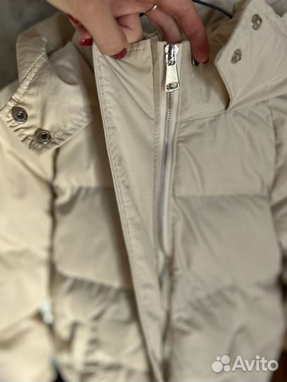 Дутый пуховик женский