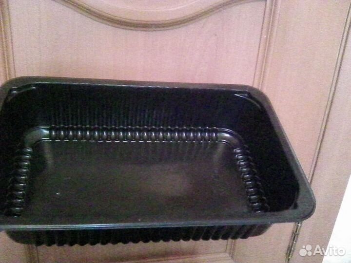 Пищевые пластиковые контейнеры с крышками